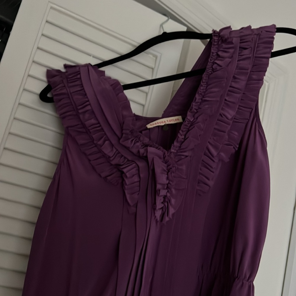 dress - Picture 2 of 4